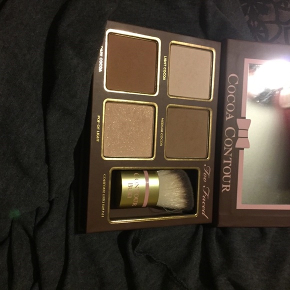 Too Faced Cocoa Contour - Picture 2 of 3